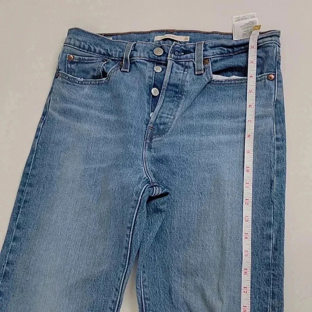 Levi's Wedgie Straight Jeans - Picture 3 of 12